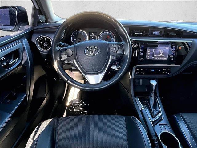 Used 2017 Toyota Corolla SE FWD image 7