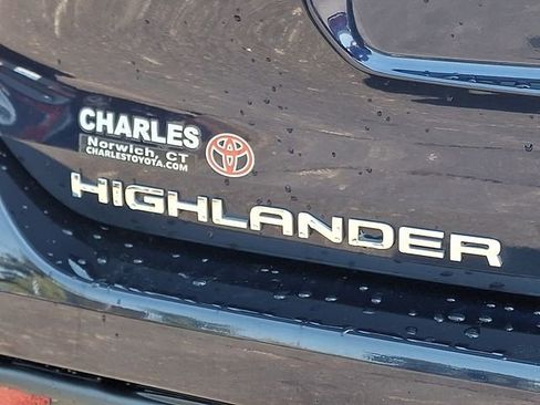 Used 2021 Toyota Highlander XSE AWD/4WD image 33