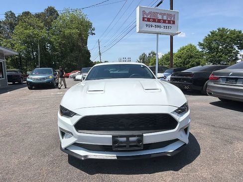 Used 2019 Ford Mustang Coupe w/ Ecoboost Performance Package RWD image 8