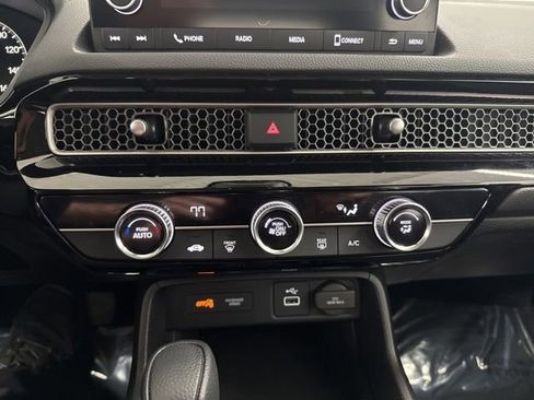 Certified 2023 Honda Civic LX image 34