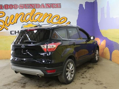 Used 2017 Ford Escape Titanium w/ Canadian Touring Package AWD/4WD image 8