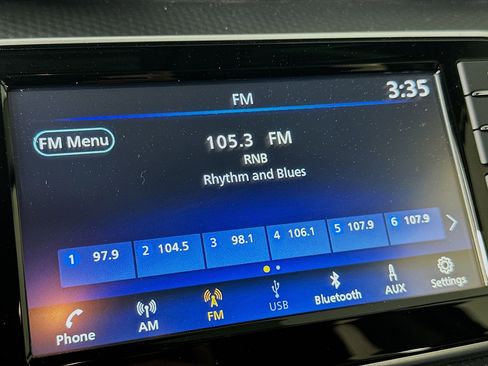 Used 2024 Nissan Kicks S image 21