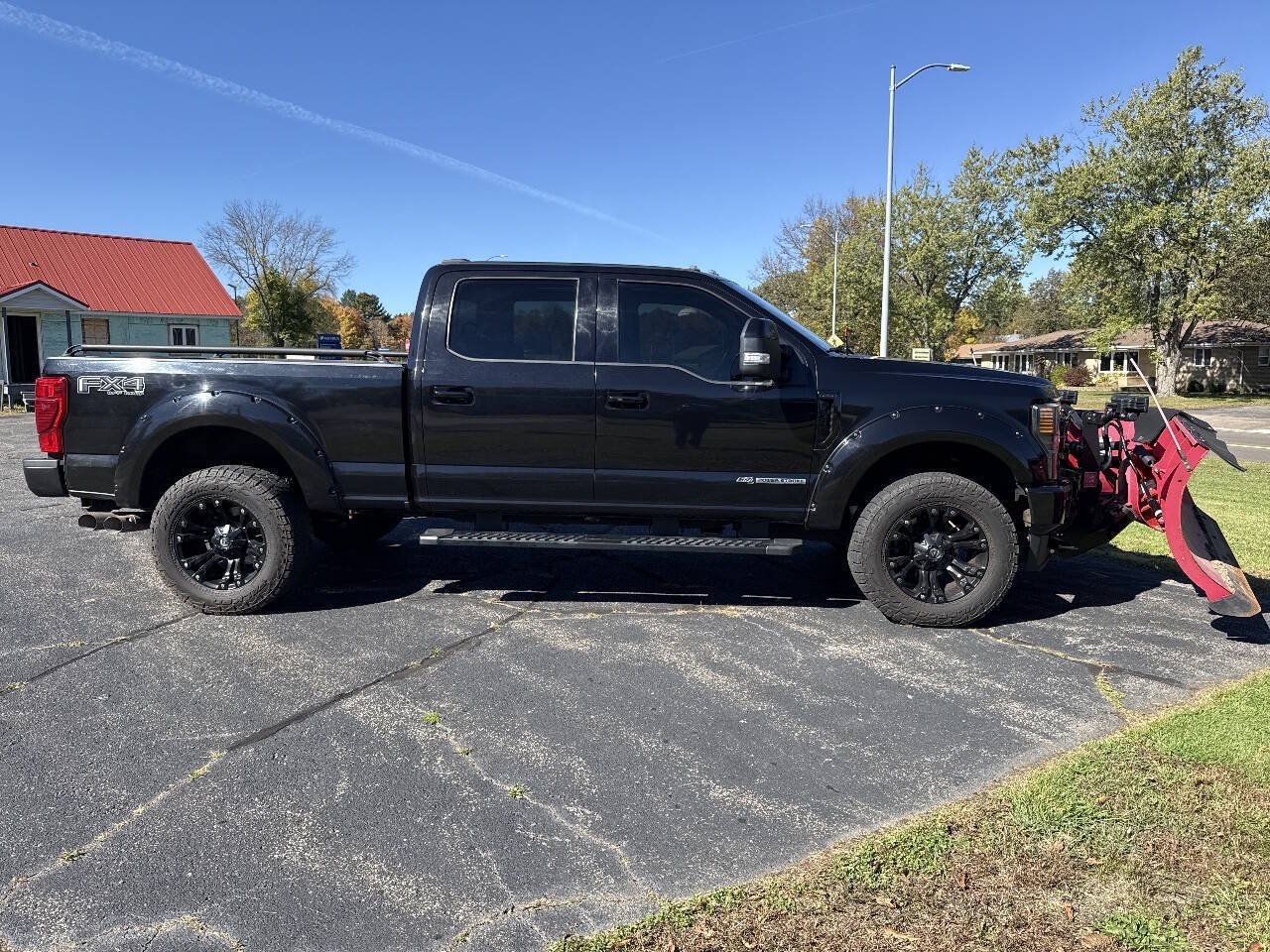 Used 2020 Ford F350 Lariat AWD/4WD image 2