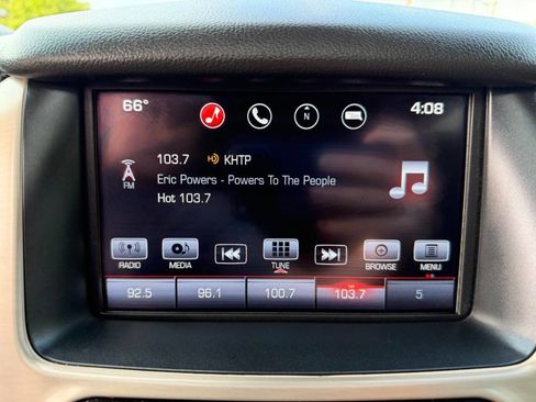 Used 2016 GMC Yukon XL Denali AWD/4WD image 34