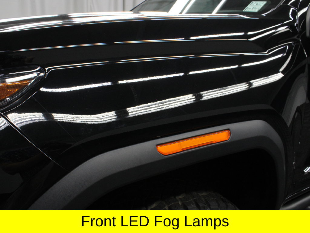 Used 2025 GMC Canyon AT4 w/ AT4X Package AWD/4WD image 56