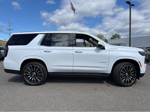 New 2026 Chevrolet Tahoe High Country AWD/4WD image 5
