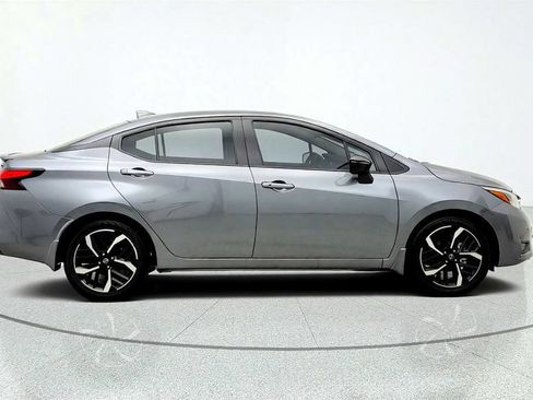Used 2025 Nissan Versa SR w/ Trunk Package FWD image 4
