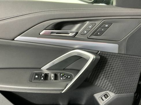 Used 2025 BMW X1 xDrive28i w/ Technology Package AWD/4WD image 17