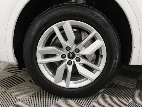 Used 2023 Audi Q5 2.0T Premium AWD/4WD image 37