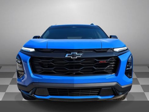 Certified 2025 Chevrolet Equinox RS w/ Safety and Technology Package FWD image 2