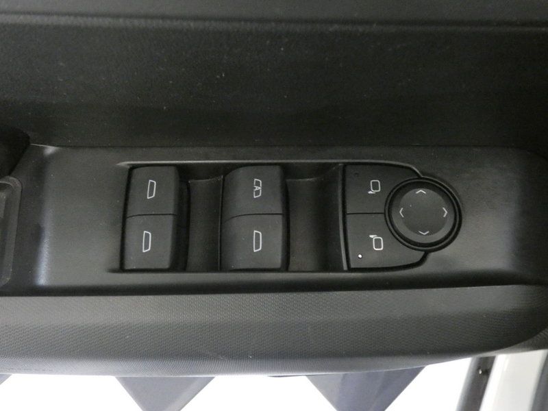 Used 2024 Chevrolet Colorado LT w/ LT Convenience Package II AWD/4WD image 27