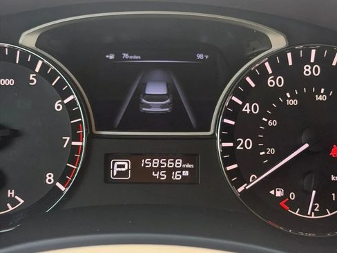 Used 2013 Nissan Pathfinder SL w/ Trailer Tow Pkg FWD image 13