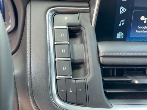 Used 2023 Chevrolet Tahoe Z71 AWD/4WD image 21
