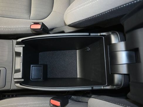 Used 2021 Ford Escape S FWD image 19