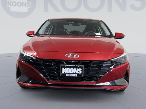 Used 2023 Hyundai Elantra Limited w/ Cargo Package image 11
