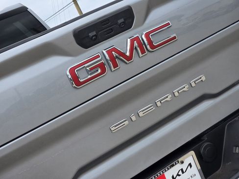 Used 2024 GMC Sierra 3500 SLE w/ SLE Value Package AWD/4WD image 11