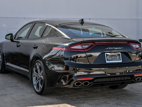 Used 2020 Kia Stinger GT1 AWD/4WD image 12