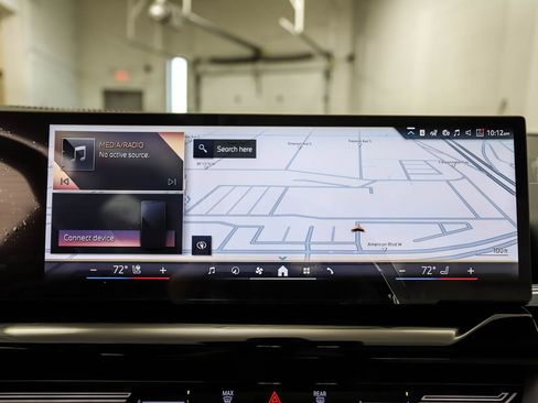 Certified 2025 BMW 530i xDrive 530i xDrive w/ Premium Package image 13