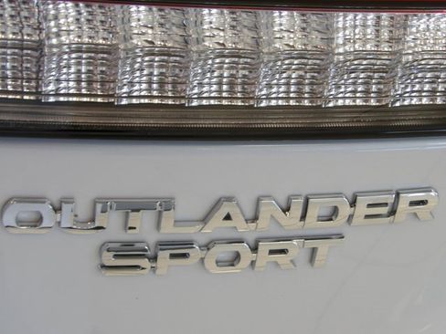 New 2025 Mitsubishi Outlander Sport AWD image 9