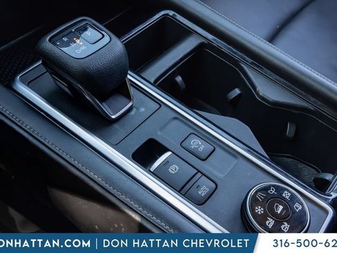 Used 2023 Nissan Pathfinder SL AWD/4WD image 9