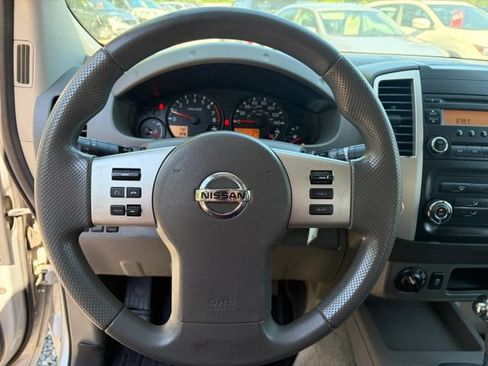 Used 2014 Nissan Frontier S AWD/4WD image 14