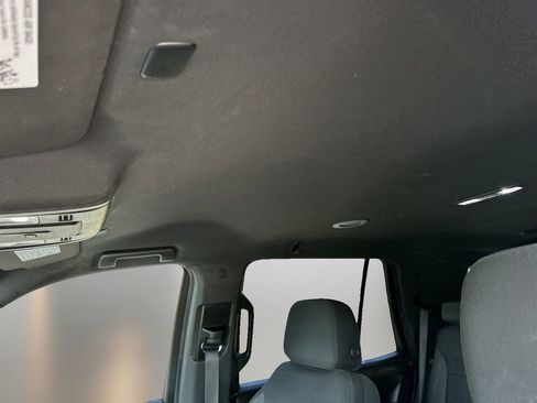 Used 2021 Chevrolet Tahoe LS RWD image 15