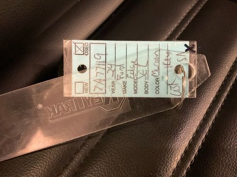 Used 2024 Ford Edge SEL image 30