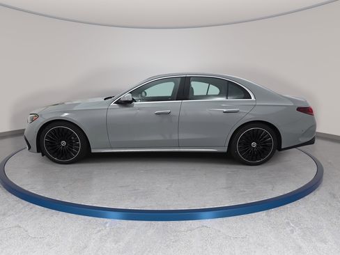 New 2026 Mercedes-Benz E 450 4MATIC Sedan image 8