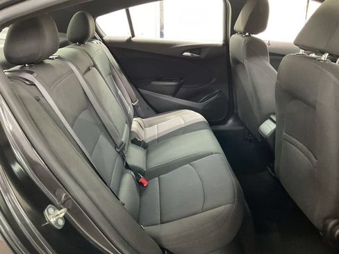 Used 2017 Chevrolet Cruze LT w/ Sun And Sound Package FWD image 26