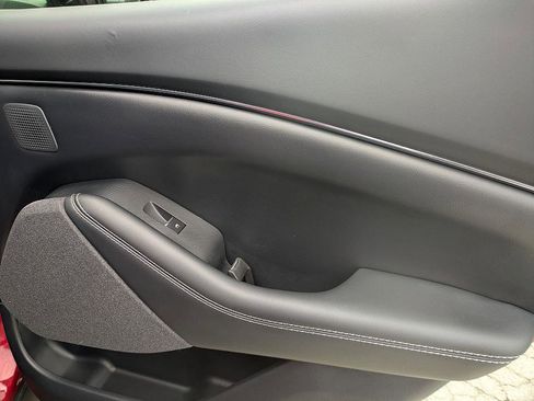 Used 2023 Ford Mustang Mach-E Premium image 31