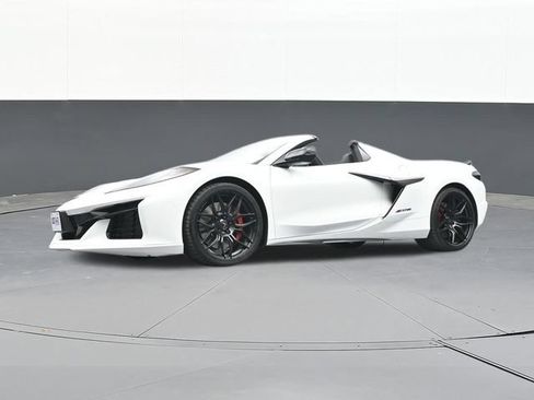 Used 2024 Chevrolet Corvette Z06 RWD image 52