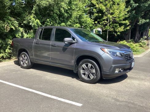 Used 2017 Honda Ridgeline RTL-T image 8