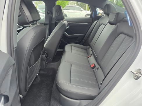 Used 2023 Audi Q4 e-tron Premium Plus RWD image 19