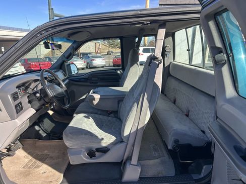Used 1999 Ford F250 XLT image 19