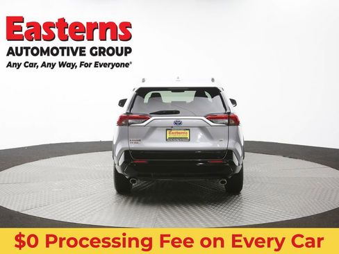 Used 2022 Toyota RAV4 SE AWD/4WD image 38