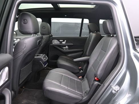 Used 2020 Mercedes-Benz GLS 450 4MATIC image 19