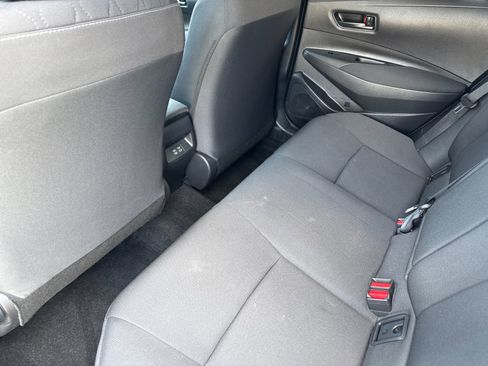 Used 2024 Toyota Corolla LE FWD image 11
