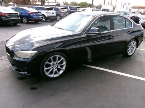 Used 2015 BMW 320i Sedan RWD image 7