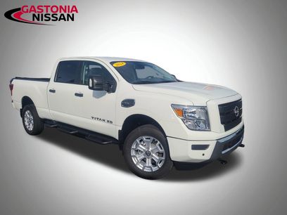 Used 2024 Nissan Titan SV w/ SV Convenience Package