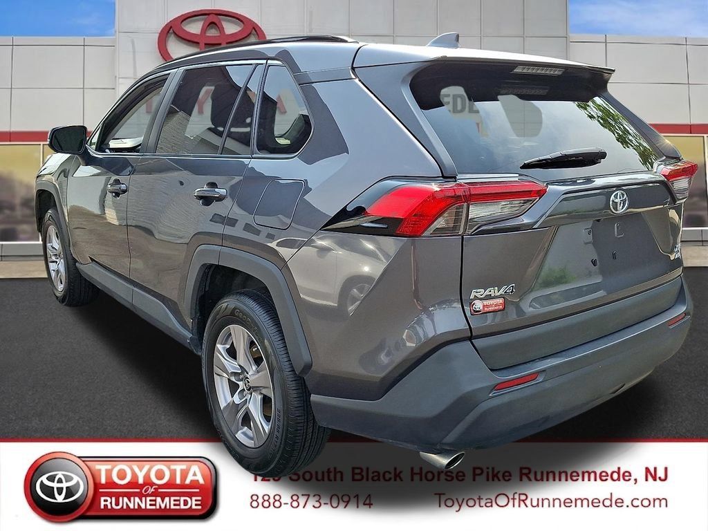 Certified 2025 Toyota RAV4 XLE AWD/4WD image 4