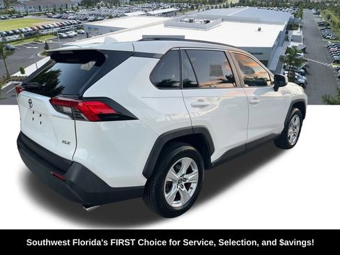 Used 2019 Toyota RAV4 XLE image 5