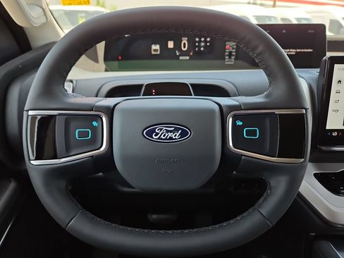 New 2027 Ford Expedition Active RWD image 27