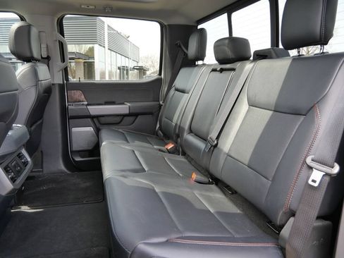 Used 2023 Ford F250 Lariat w/ Lariat Ultimate Package AWD/4WD image 34