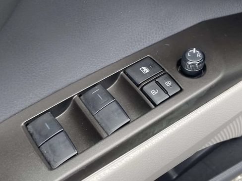 Used 2023 Toyota Camry LE FWD image 16