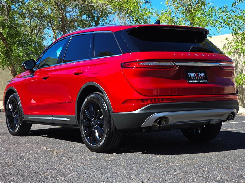 Used 2020 Lincoln Corsair Reserve FWD image 6