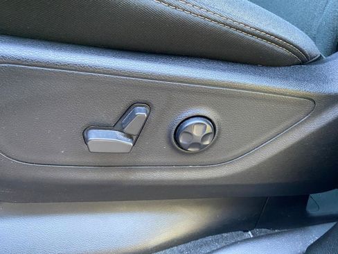 Used 2021 RAM 1500 Big Horn AWD/4WD image 23