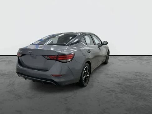 Used 2025 Nissan Sentra SV FWD image 3