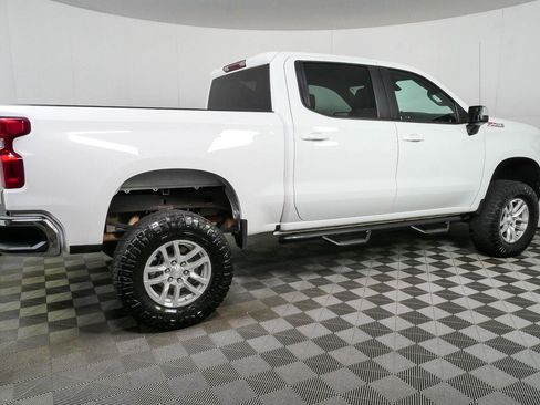 Certified 2021 Chevrolet Silverado 1500 LT w/ Z71 Off-Road Package AWD/4WD image 2