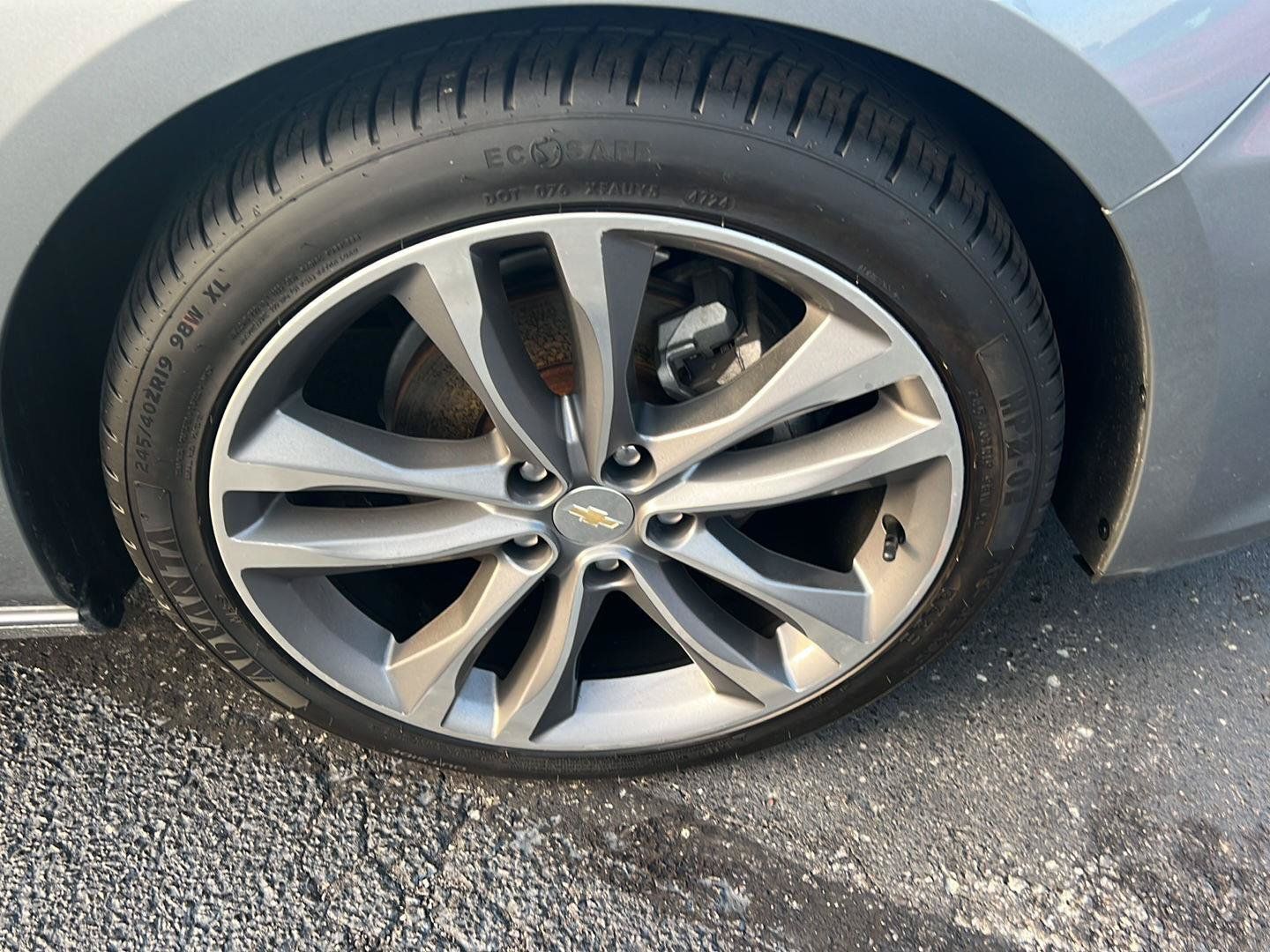 Used 2023 Chevrolet Malibu LT FWD image 33