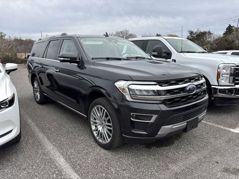 Used 2024 Ford Expedition Max Limited image 2